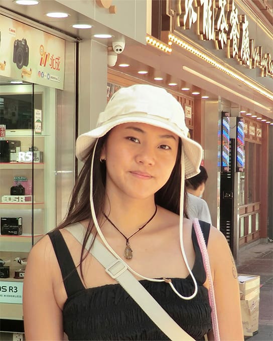 Louise Zhang